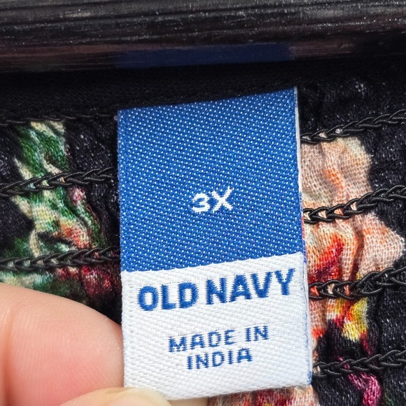 Old Navy Shirt Womens 3X Black Floral Smocked Puff Sleeves Dark Cottage Peasant - Picture 4 of 11